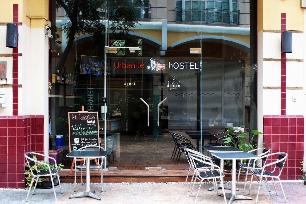 Urbanite Hostel Bangkok Exterior photo